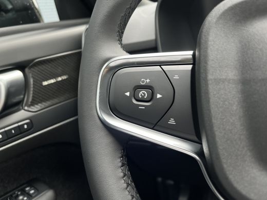 Volvo  EX40 Single Motor Extended Range Ultra Black Edition | Lighting pack | 360 camera | Memory | Pano | Cl... ActivLease financial lease