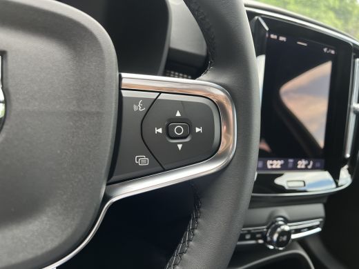 Volvo  EX40 Single Motor Extended Range Ultra Black Edition | Lighting pack | 360 camera | Memory | Pano | Cl... ActivLease financial lease