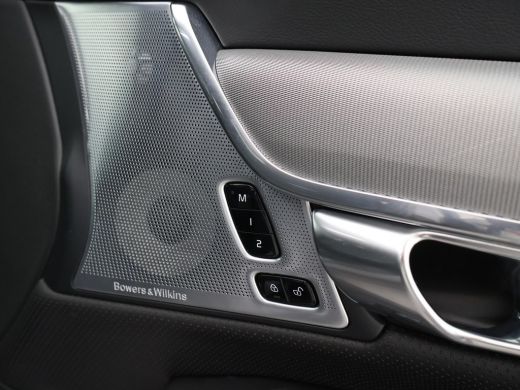 Volvo  S90 2.0 T8 390 PK HYBRID AWD R-DESIGN POLESTAR BOWERS & WILKINS | SCHUIFDAK | TREKHAAK | LUCHTVERING ... ActivLease financial lease