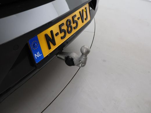 Volvo  S90 2.0 T8 390 PK HYBRID AWD R-DESIGN POLESTAR BOWERS & WILKINS | SCHUIFDAK | TREKHAAK | LUCHTVERING ... ActivLease financial lease