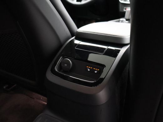 Volvo  S90 2.0 T8 390 PK HYBRID AWD R-DESIGN POLESTAR BOWERS & WILKINS | SCHUIFDAK | TREKHAAK | LUCHTVERING ... ActivLease financial lease
