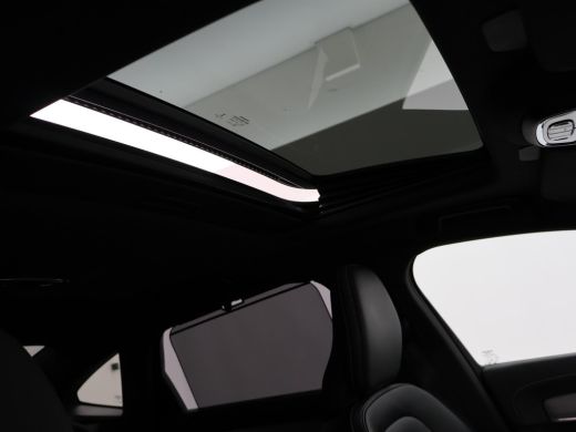 Volvo  S90 2.0 T8 390 PK HYBRID AWD R-DESIGN POLESTAR BOWERS & WILKINS | SCHUIFDAK | TREKHAAK | LUCHTVERING ... ActivLease financial lease