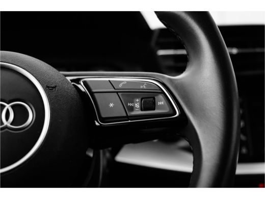 Audi A3 Sportback 30 TFSI Advanced edition Full LED Koplampen | Sportstoelen | Cruise Control Adaptief | ... ActivLease financial lease