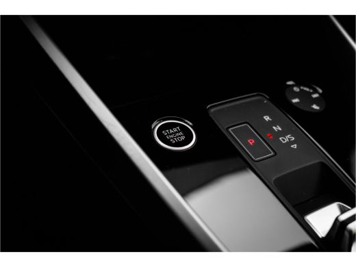 Audi A3 Sportback 30 TFSI Advanced edition Full LED Koplampen | Sportstoelen | Cruise Control Adaptief | ... ActivLease financial lease