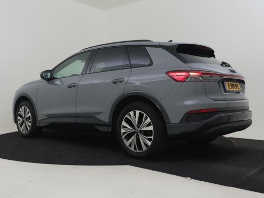 Audi Q4 e-tron 45 quattro Advanced edition 82 kWh 286pk | Dodehoek detectie l Elektr. Verst. Stoel l Elektr. Ach... ActivLease financial lease