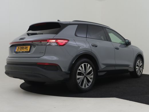 Audi Q4 e-tron 45 quattro Advanced edition 82 kWh 286pk | Dodehoek detectie l Elektr. Verst. Stoel l Elektr. Ach... ActivLease financial lease