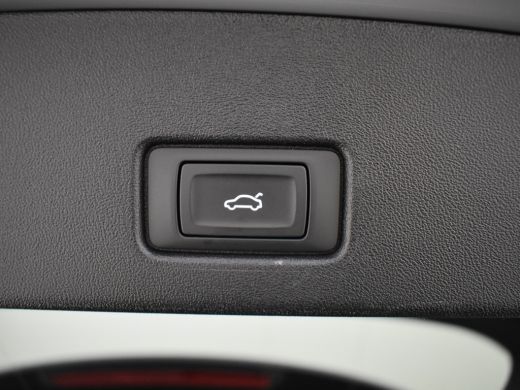 Audi Q4 e-tron 45 quattro Advanced edition 82 kWh 286pk | Dodehoek detectie l Elektr. Verst. Stoel l Elektr. Ach... ActivLease financial lease