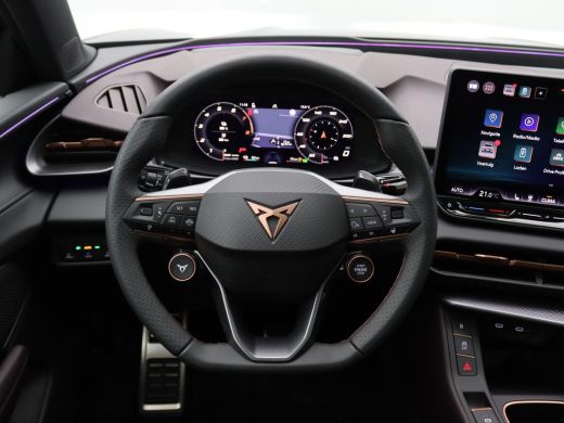 CUPRA Terramar 1.5 TSI e-Hybrid VZ Performance 272PK DSG matrix led, Leder, trekhaak, Sennheiser audio, 360gr. c... ActivLease financial lease