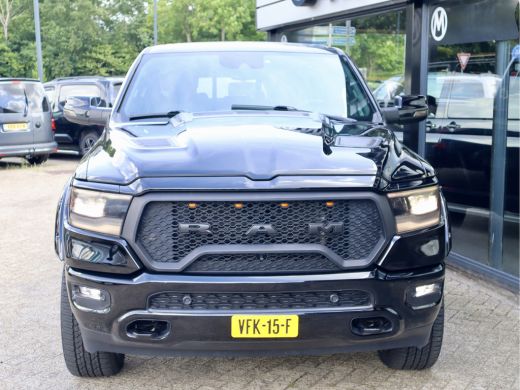 Dodge Ram 1500 1500 5.7 V8 4x4 SPORT LARAMIE PANO-DAK ActivLease financial lease