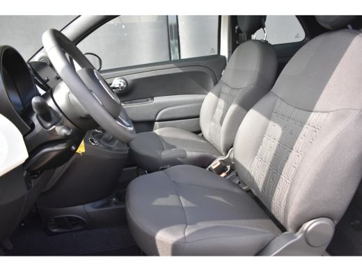 Fiat 500 1.0 Hybrid Dolcevita Finale Panoramadak | Navigatie By App | Cruise Control | Airco | 15"LMV !! ActivLease financial lease