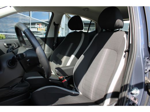 Hyundai i10 1.0 Comfort | Airco | Armsteun voor | Bluetooth telefoonvoorbereiding ActivLease financial lease
