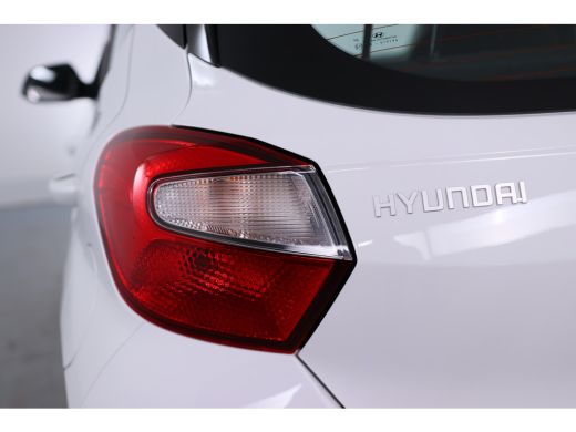 Hyundai i10 1.0 Comfort | Airco | Bestuurdersstoel in hoogte verstelbaar | Bluetooth telefoonvoorbereiding ActivLease financial lease