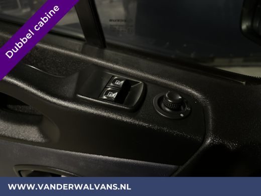 Opel Vivaro 1.6 CDTI 126pk L2H1 Dubbele cabine Euro6 Airco | 5-Zits | LED | Cruisecontrol | Trekhaak Parkeers... ActivLease financial lease