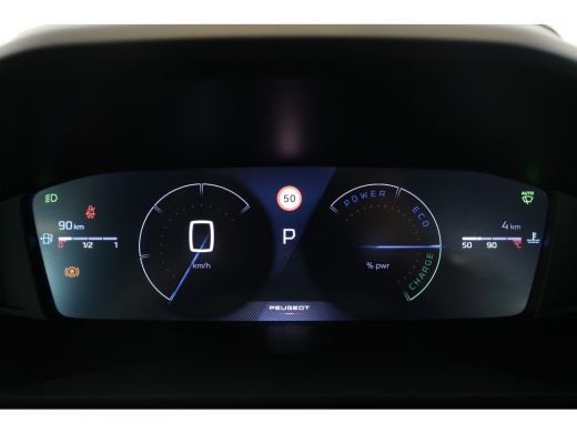 Peugeot 208 Allure | 16" Lichtmetalen velgen 'ELBORN' | Adaptieve cruise control met Stop&Go functie | Climat... ActivLease financial lease