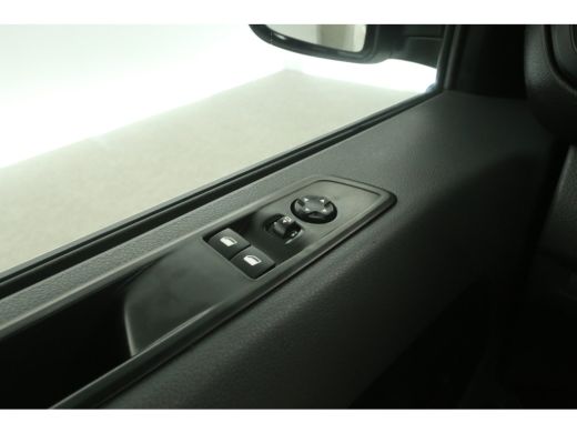 Toyota ProAce 2.0 D-4D L2H1 145PK Airco Cruise Carplay 3 Persoons Parkeersensoren Elektrpakket ActivLease financial lease