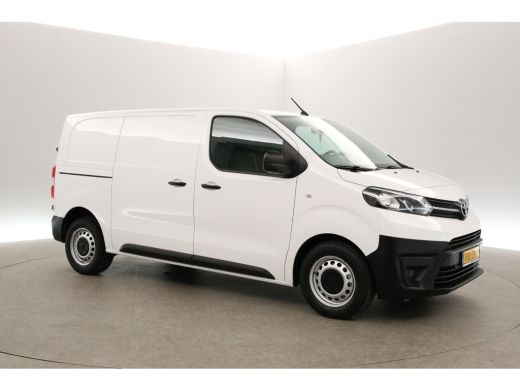 Toyota ProAce 2.0 D-4D L2H1 145PK Airco Cruise Carplay 3 Persoons Parkeersensoren Elektrpakket ActivLease financial lease