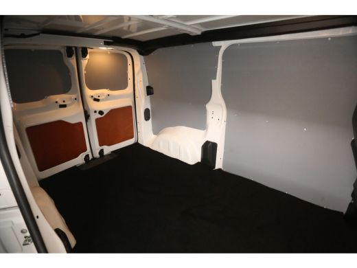 Toyota ProAce 2.0 D-4D L2H1 145PK Airco Cruise Carplay Parkeersensoren 3 Persoons Elektrpakket ActivLease financial lease