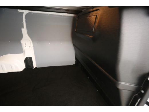 Toyota ProAce 2.0 D-4D L2H1 145PK Airco Cruise Carplay Parkeersensoren 3 Persoons Elektrpakket ActivLease financial lease