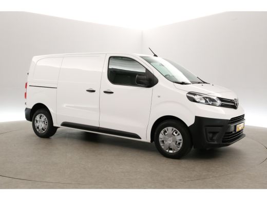 Toyota ProAce 2.0 D-4D L2H1 145PK Airco Cruise Carplay Parkeersensoren 3 Persoons Elektrpakket ActivLease financial lease
