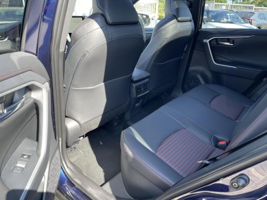 Toyota RAV4 2.5 Plug-in Hybrid AWD Limited Edition Bi-tone ActivLease financial lease