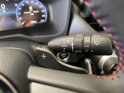 Toyota RAV4 2.5 Plug-in Hybrid AWD Limited Edition Bi-tone ActivLease financial lease