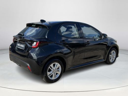 Toyota Yaris 1.5 Hybrid 115 Active ActivLease financial lease