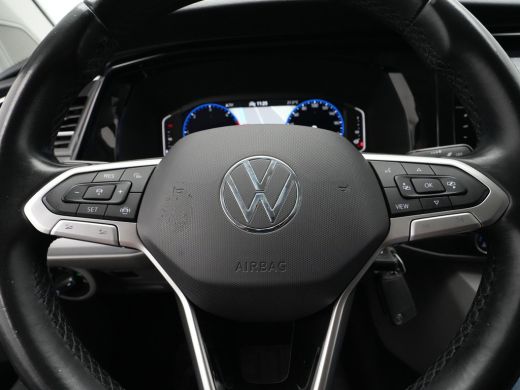 Volkswagen Transporter 2.0 TDI 150pk DSG L1H1 28 Bulli Navigatie Leder Led Acc Pdc Carplay ActivLease financial lease