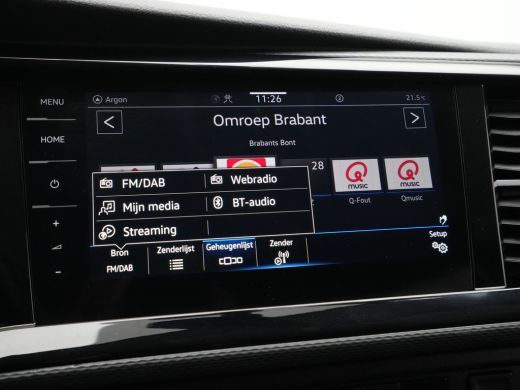 Volkswagen Transporter 2.0 TDI 150pk DSG L1H1 28 Bulli Navigatie Leder Led Acc Pdc Carplay ActivLease financial lease