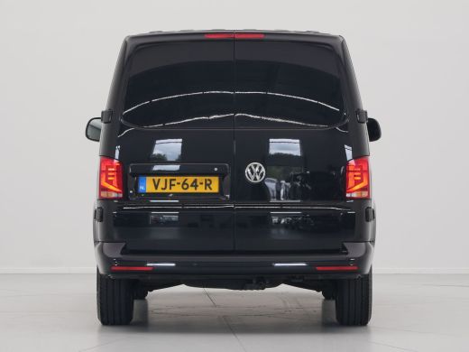 Volkswagen Transporter 2.0 TDI 150pk DSG L1H1 28 Bulli Navigatie Leder Led Acc Pdc Carplay ActivLease financial lease