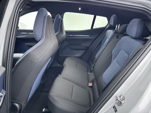 Volvo  EX30 Single Motor Extended Range Ultra 69 kWh | Stoel/stuurverwarming | Getint glas | Panoramadak | El... ActivLease financial lease