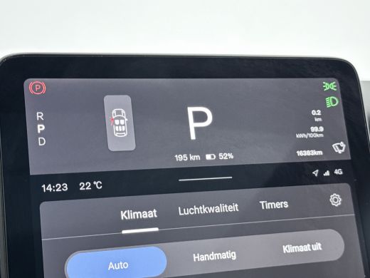 Volvo  EX30 Single Motor Extended Range Ultra 69 kWh | Stoel/stuurverwarming | Getint glas | Panoramadak | El... ActivLease financial lease