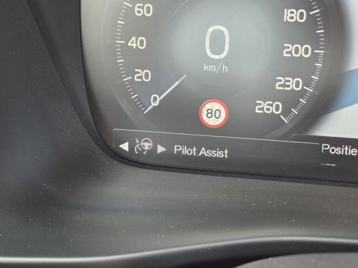 Volvo  XC40 1.5 T2 Momentum Business | 19'' | Intellisafe | Keyless | BLIS | VolvoSelekt! ActivLease financial lease
