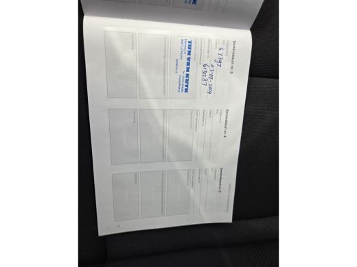 Volvo  XC40 1.5 T2 Momentum Business | 19'' | Intellisafe | Keyless | BLIS | VolvoSelekt! ActivLease financial lease