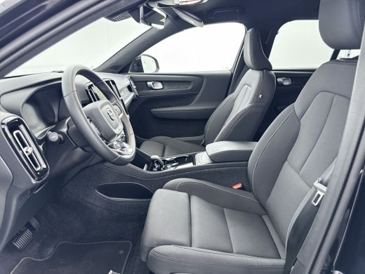 Volvo  XC40 Single Motor Core 69 kWh | 19" Allseason | Adaptieve cruise | BLIS | Getint glas | Parkeercamera ... ActivLease financial lease