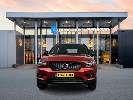 Volvo  XC40 T4 Recharge R-Design | 19' | Panoramadak | 360 Camera | Harman Kardon | Stuur/stoelverwarming | A... ActivLease financial lease