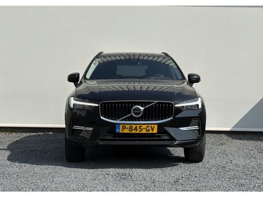 Volvo  XC60 2.0 B4 Momentum 197 PK Trekhaak | Adaptive Cruise | 18"lm velgen | Google Maps | Getinte Ramen Ac... ActivLease financial lease