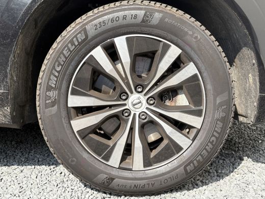 Volvo  XC60 2.0 B4 Momentum 197 PK Trekhaak | Adaptive Cruise | 18"lm velgen | Google Maps | Getinte Ramen Ac... ActivLease financial lease
