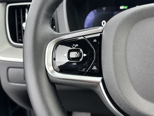 Volvo  XC60 T6 Recharge AWD Plus Dark| 21" | 360 Camera | Sportstoelen | Elektr. verst. stoelen | Trekhaak | ... ActivLease financial lease