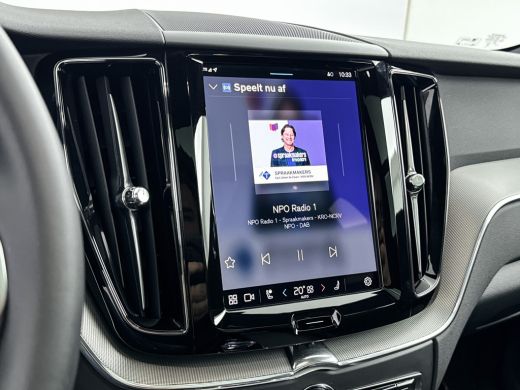 Volvo  XC60 T6 Recharge AWD Plus Dark| 21" | 360 Camera | Sportstoelen | Elektr. verst. stoelen | Trekhaak | ... ActivLease financial lease