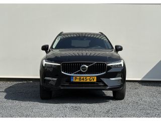 Volvo  XC60 2.0 B4 Momentum 197 PK Trekhaak | Adaptive Cruise | 18"lm velgen | Google Maps | Getinte Ramen Ac...