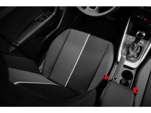 Audi A1 Sportback Sportback 25 TFSI Advanced edition Stoelverwarming voor | keyless entry/start | Parkeersensoren a... ActivLease financial lease