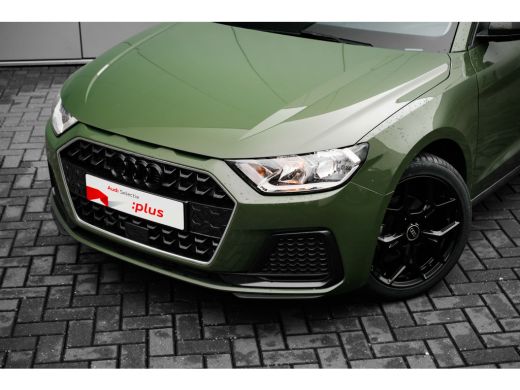 Audi A1 Sportback Sportback 25 TFSI Advanced edition Stoelverwarming voor | keyless entry/start | Parkeersensoren a... ActivLease financial lease