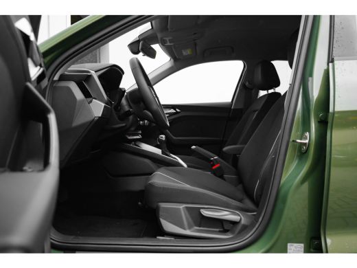 Audi A1 Sportback Sportback 25 TFSI Advanced edition Stoelverwarming voor | keyless entry/start | Parkeersensoren a... ActivLease financial lease