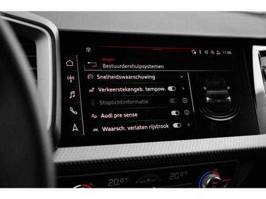 Audi A1 Sportback Sportback 25 TFSI Advanced edition Stoelverwarming voor | keyless entry/start | Parkeersensoren a... ActivLease financial lease