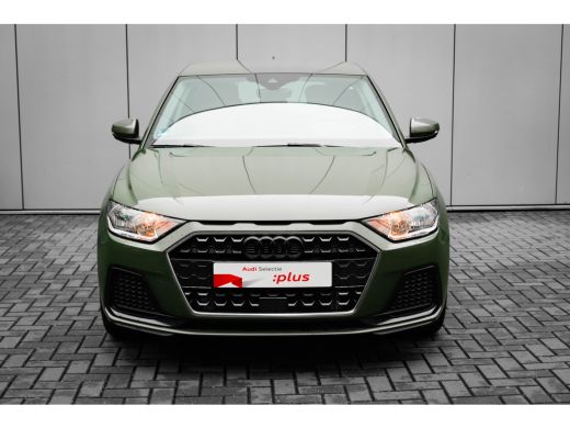 Audi A1 Sportback Sportback 25 TFSI Advanced edition Stoelverwarming voor | keyless entry/start | Parkeersensoren a... ActivLease financial lease