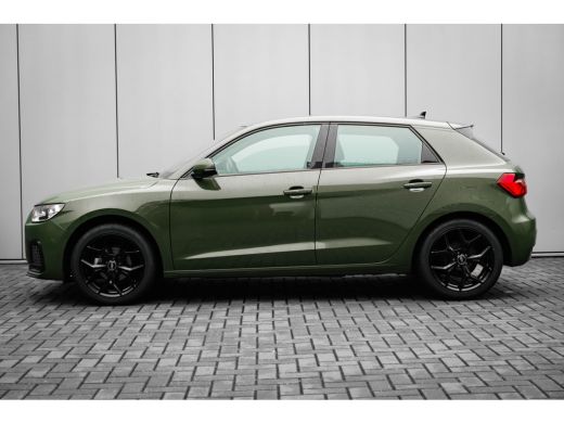 Audi A1 Sportback Sportback 25 TFSI Advanced edition Stoelverwarming voor | keyless entry/start | Parkeersensoren a... ActivLease financial lease