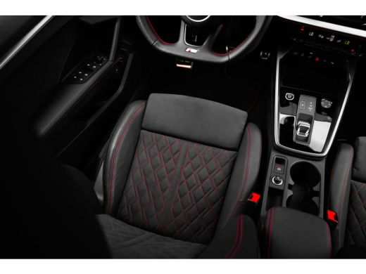 Audi A3 Sportback S edition Alcantara/Ledere bekleding | Trekhaak | Cruise Control Adaptief | Stoelvw. vo... ActivLease financial lease