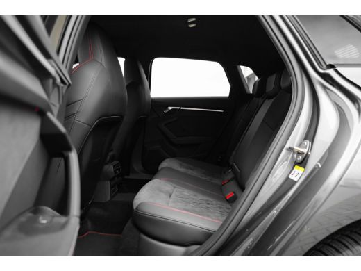 Audi A3 Sportback S edition Alcantara/Ledere bekleding | Trekhaak | Cruise Control Adaptief | Stoelvw. vo... ActivLease financial lease