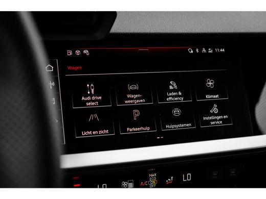 Audi A3 Sportback S edition Alcantara/Ledere bekleding | Trekhaak | Cruise Control Adaptief | Stoelvw. vo... ActivLease financial lease