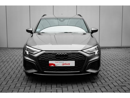Audi A3 Sportback S edition Alcantara/Ledere bekleding | Trekhaak | Cruise Control Adaptief | Stoelvw. vo... ActivLease financial lease